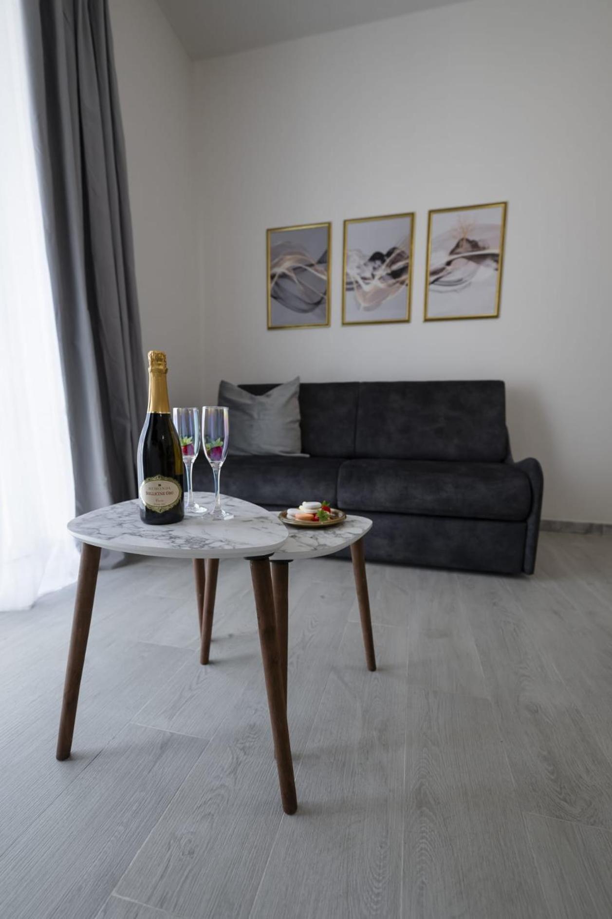 Palatium Al Duomo Apartment ตูริน ภายนอก รูปภาพ